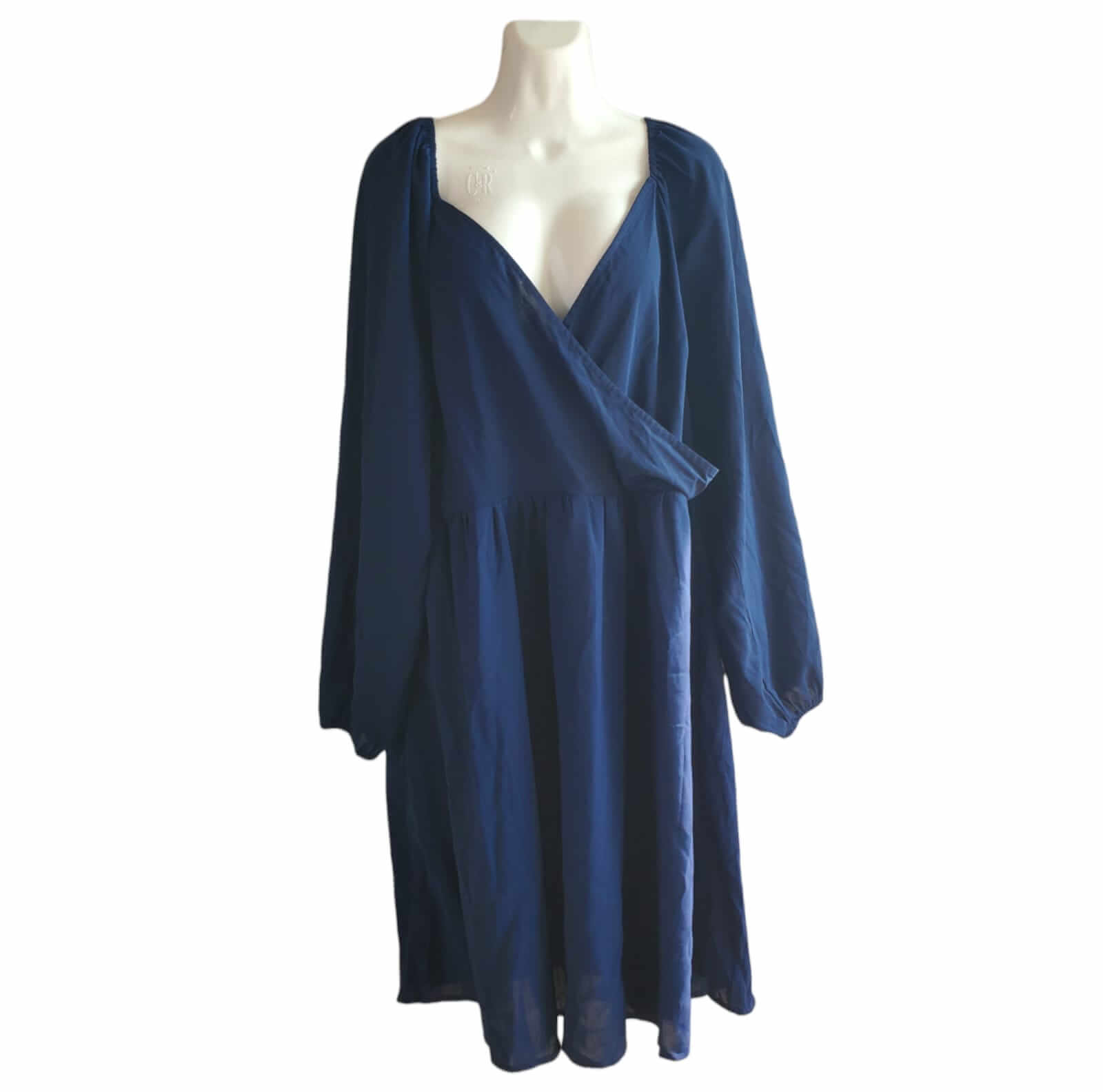 Vestido escote cruzado azul Shein T-3XL